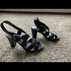 Like new, black dress shoes